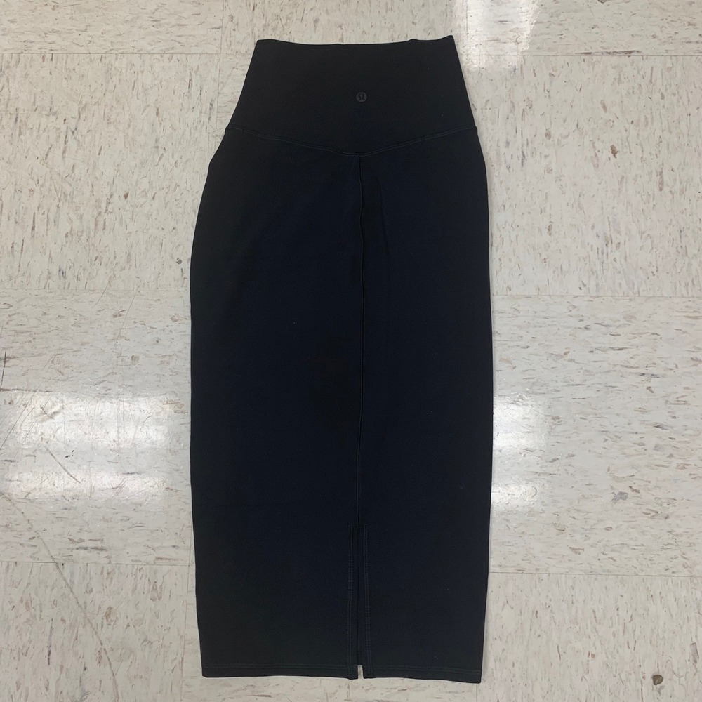 Lululemon Skirt Womens 2 Black Nulu Slim-Fit HR Midi Asia Design Edition LW8AH0S